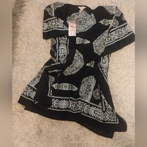 Gypsies Blu Black & White Beach Pool Coverup NWT